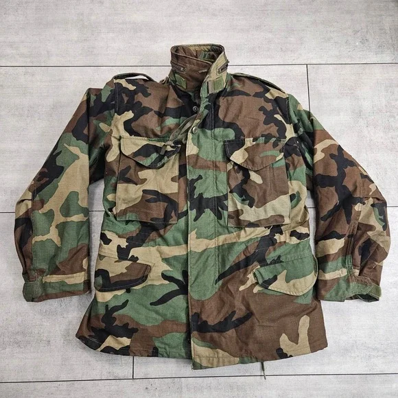 Vintage M-65 Field Jacket Woodland Camo Military Coat with Liner Small Short